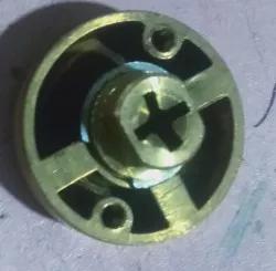 卷簾門門鎖的內(nèi)部構(gòu)造（三把十字鑰匙，機械式，九）
